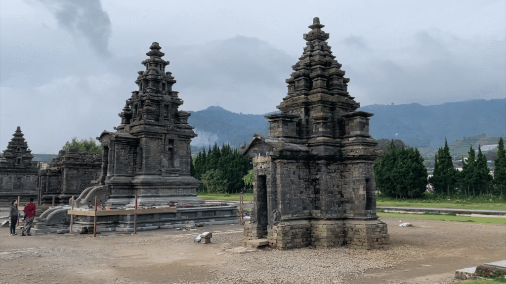 sejarah candi dieng