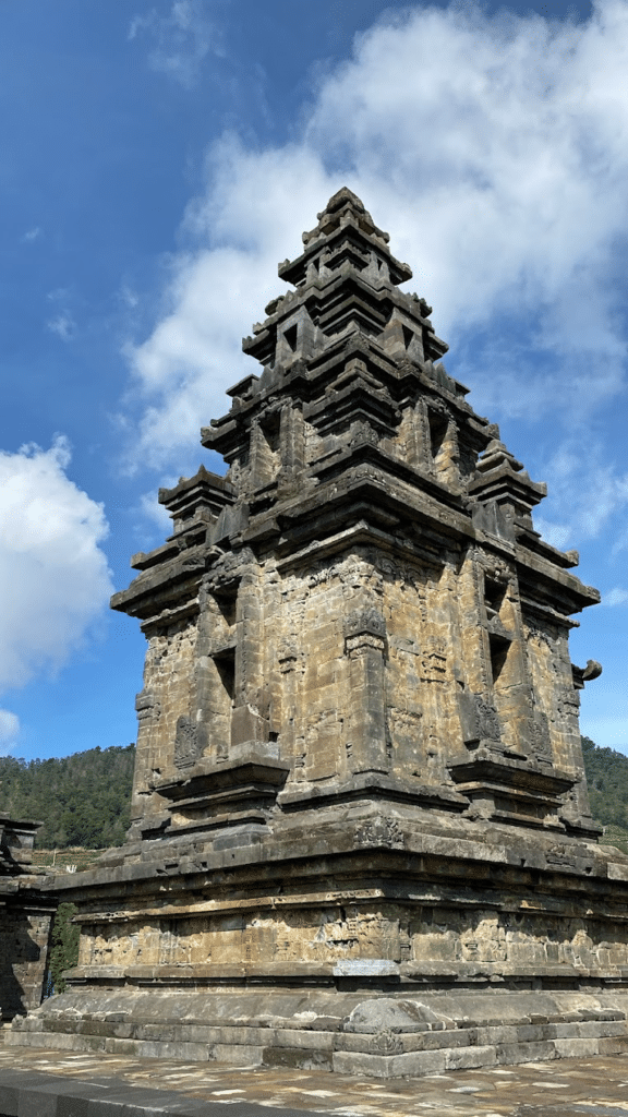 Sejarah Candi Dieng